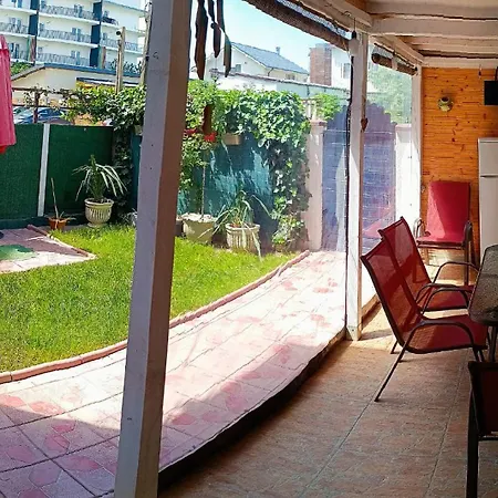 Eva Mamaia Villa